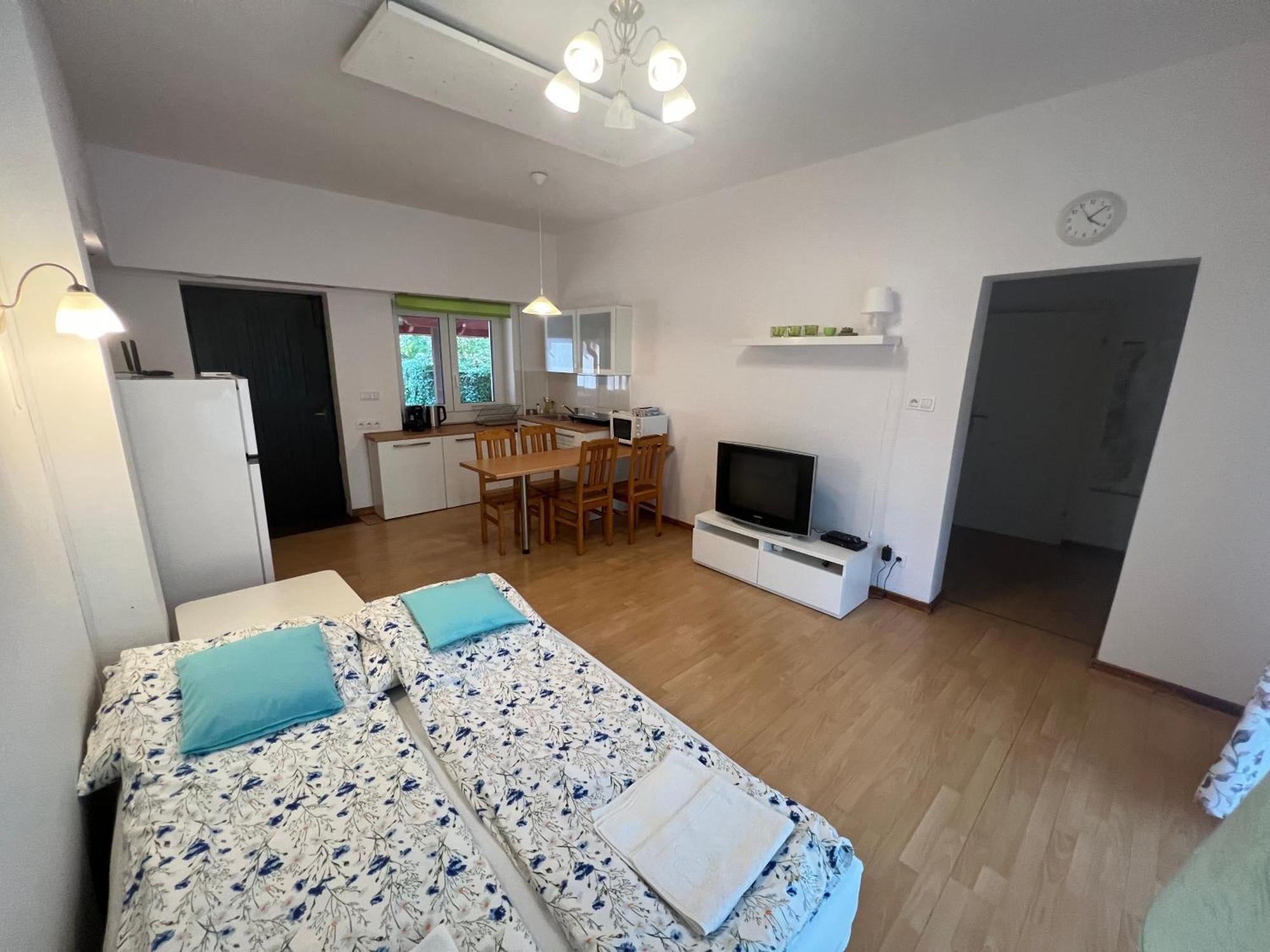 Sosnowy Apartament Юзефув Экстерьер фото